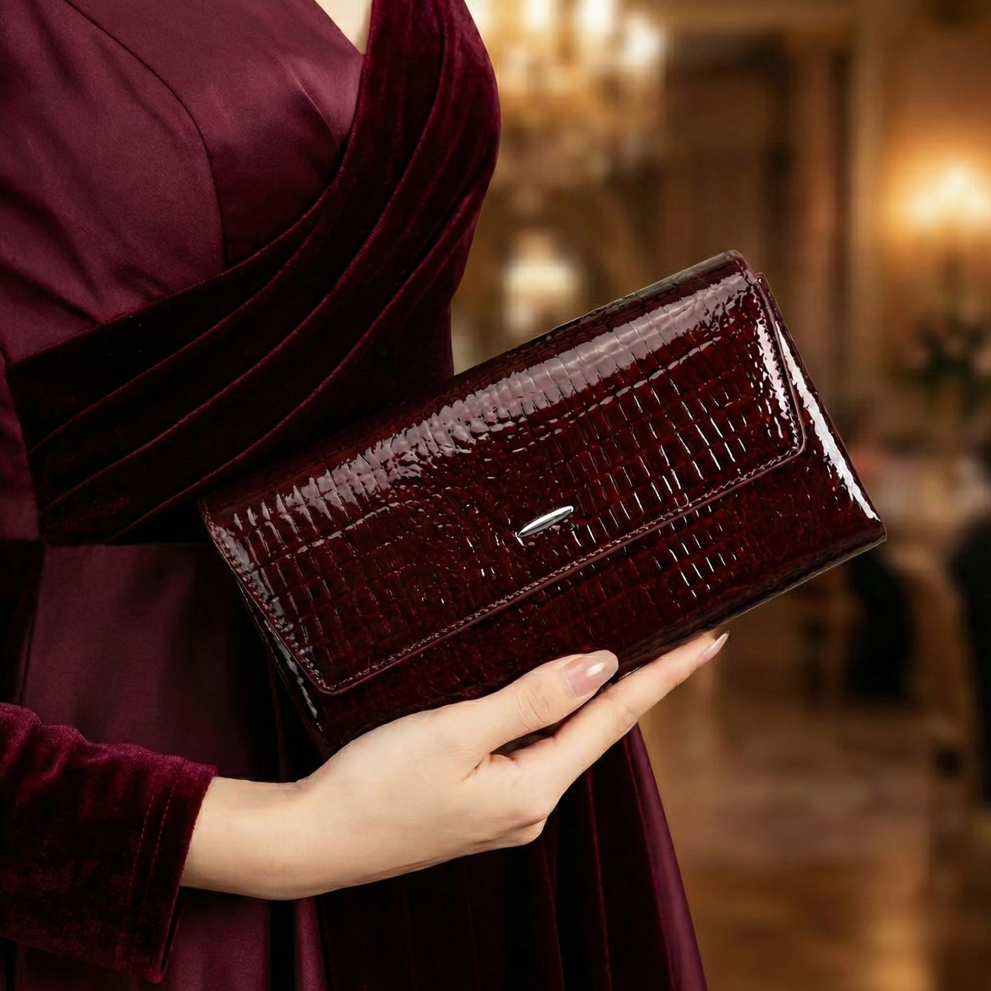 Hideclusive Women's Luxury Crocodile Embossed Leather Long Wallet & Clutch